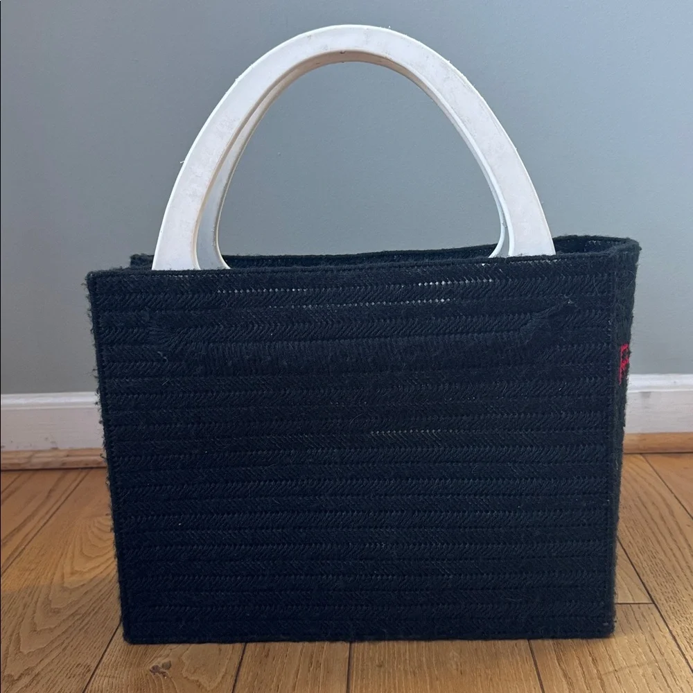 Vintage 70/80’s needlepoint tote bag‎ white handles duck motif